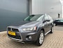Mitsubishi Outlander 2.0i Intro Edition AUT CLIMA NAVI PDC