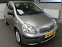 Toyota Yaris 1.0 VVT-i Idols - Trekhaak - Mooie Auto