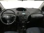 Toyota Yaris 1.0 VVT-i Idols - Trekhaak - Mooie Auto