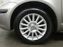 Toyota Yaris 1.0 VVT-i Idols - Trekhaak - Mooie Auto