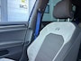 Volkswagen Golf 2.0 TSI R 4Motion| PANO| CAMERA| NAP