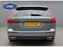 Volvo V60 2.0 B3 Momentum Advantage, leder sportinterieur, achteruitrijcamera, 19 inch, 1 e eigenaar, NL auto met nap