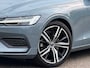 Volvo V60 2.0 B3 Momentum Advantage, leder sportinterieur, achteruitrijcamera, 19 inch, 1 e eigenaar, NL auto met nap