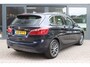 BMW 2-Serie Active Tourer 225xe iPerformance High Executive | Pano-dak | Head-Up | Camera | All-Season | Stoelverwarming |