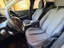 Peugeot 208 Allure 100pk | Stoelverwarming | Keyless Entry | Parkeercamera | Carplay/AndroidAuto