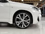 BMW X2 sDrive18i High Executive M Sport | Pano | Leer | 20" M Sportvelgen | Sfeerverlichting | Full LED | Stoelverwarming