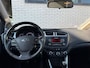 Kia Ceed Cee'd 1.6 4 seizoenen banden, trekhaak, airco