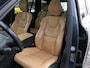 Volvo XC90 2.0 T8 Recharge AWD Ultimate Bright | Long Range | Luchtvering | Nappa | Stoelventilatie | 360°-camera | Trekhaak | 22-inch velgen | Harman/Kardon | Head-up display | Orrefors Sweden | Apple-/Android Carplay | Full-LED