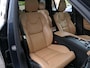 Volvo XC90 2.0 T8 Recharge AWD Ultimate Bright | Long Range | Luchtvering | Nappa | Stoelventilatie | 360°-camera | Trekhaak | 22-inch velgen | Harman/Kardon | Head-up display | Orrefors Sweden | Apple-/Android Carplay | Full-LED