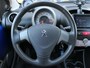 Peugeot 107 1.0 Active | Automaat | Apple-/Android Carplay | Airco | Navigatie | DAB radio | Zeer netjes | Origineel Nederlands | Elektrische ramen