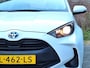 Toyota Yaris 1.5 Hybrid Active 93PK AUTOMAAT, Airco, A.rijcamera, Carplay, Climat en Cruise Control, Ned. Auto