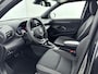 Toyota Yaris Cross 1.5 Hybrid 115 Dynamic | Dodehoek detectie | Parkeersensoren voor/achter | Apple Carplay / Android Auto | Stoel-/stuurverwarming | Verwarmbare voorruit | Adaptive Cruise | Full LED | Keyless | Clima | Camera | 17 inch