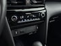 Toyota Yaris Cross 1.5 Hybrid 115 Dynamic | Dodehoek detectie | Parkeersensoren voor/achter | Apple Carplay / Android Auto | Stoel-/stuurverwarming | Verwarmbare voorruit | Adaptive Cruise | Full LED | Keyless | Clima | Camera | 17 inch
