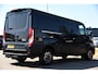 IVECO Daily 35S18HV 3.0 L2H1 Black Edition Camera, Adaptieve Cruise, LED, 180pk, Automaat, 3500kg Trekhaak, Clima, Multimedia, Uniek!