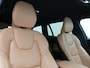 Volvo V60 T6 Recharge AWD Inscription PHEV 340pk Dealer O.H | Trekhaak Af Fabriek | Adaptive Cruise | 360 Camera | Head Up | Lederen Sportstoelen Memory & Verkoeling | Keyless | Apple Carplay | Stoel & Stuurverwarming | Virtual | Navigatie | DAB | 18"L.M | Plug In Hybrid |