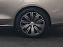 Volvo V60 T6 Recharge AWD Inscription PHEV 340pk Dealer O.H | Trekhaak Af Fabriek | Adaptive Cruise | 360 Camera | Head Up | Lederen Sportstoelen Memory & Verkoeling | Keyless | Apple Carplay | Stoel & Stuurverwarming | Virtual | Navigatie | DAB | 18"L.M | Plug In Hybrid |