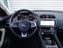 Jaguar F-Pace 2.0t AWD Portfolio | Leder | Pano | Trekhaak