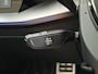 Audi A3 Sportback 35 TFSI edition one S S-line Automaat | Standkachel | Stoelverwarming | Ambiance verlichting | matrix LED verlichting | Cruise & climate control | Navigatiesysteem | Apple CarPlay/Android Auto | Parkeersensoren achter