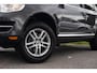 Volkswagen Touareg 3.6 V6 FSI |Youngtimer|CarPlay|Schuifdak|Leer|Navi|DAB