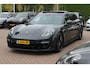 Porsche Panamera Sport Turismo 2.9 4 E-Hybrid / Panoramadak / 360Camera / Achterasbesturing / Softclose / Sportdesign+Chrono / Luchtvering / 21'' / Leder / Bose / DAB / Stoelverwarming / Cruise Control Adaptief