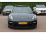 Porsche Panamera Sport Turismo 2.9 4 E-Hybrid / Panoramadak / 360Camera / Achterasbesturing / Softclose / Sportdesign+Chrono / Luchtvering / 21'' / Leder / Bose / DAB / Stoelverwarming / Cruise Control Adaptief