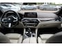 BMW 5-Serie Touring 540i xDrive High Exe. M Sport / Trekhaak / 360Camera / Head-up / Softclose / Luxe Leder / 20'' / CarPlay / Harman Kardon / Keyless / Dodehoek / DAB / ACC