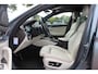 BMW 5-Serie Touring 540i xDrive High Exe. M Sport / Trekhaak / 360Camera / Head-up / Softclose / Luxe Leder / 20'' / CarPlay / Harman Kardon / Keyless / Dodehoek / DAB / ACC