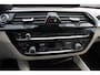 BMW 5-Serie Touring 540i xDrive High Exe. M Sport / Trekhaak / 360Camera / Head-up / Softclose / Luxe Leder / 20'' / CarPlay / Harman Kardon / Keyless / Dodehoek / DAB / ACC