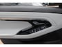 Land Rover Range Rover Evoque 2.0 P200 AWD SE / Panoramadak / Camera / Leder / 18'' / Elektr. Stoelen / Virtual Cockpit / Cruise Control