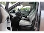 Land Rover Range Rover Evoque 2.0 P200 AWD SE / Panoramadak / Camera / Leder / 18'' / Elektr. Stoelen / Virtual Cockpit / Cruise Control
