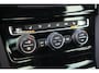 Volkswagen Golf 1.2 TSI Highline 5D Stoelverwarming, Massage, Airco, NAP