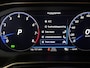 Volkswagen Taigo 1.5 TSI R-Line Cam|Pano|Beats|IQ-light|Ledbar|CarPlay|LaneAssist|