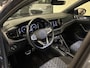 Volkswagen Taigo 1.5 TSI R-Line Cam|Pano|Beats|IQ-light|Ledbar|CarPlay|LaneAssist|