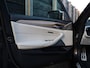 BMW 5-Serie M550i xDrive High Executive dealer O.H., BTW-auto, pano, HUD