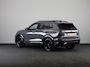 Volkswagen Tiguan 1.5 eHybrid R-Line Edition 204 pk Automaat (DSG) | Verlengde garantie | Navigatie | Panoramadak | Trekhaak (wegklapbaar) | Parkeersensoren (Park assist) | Rondomzicht camera | Black Style pakket | R-Line |