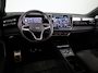 Volkswagen Tiguan 1.5 eHybrid R-Line Edition 204 pk Automaat (DSG) | Verlengde garantie | Navigatie | Panoramadak | Trekhaak (wegklapbaar) | Parkeersensoren (Park assist) | Rondomzicht camera | Black Style pakket | R-Line |