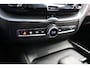 Volvo XC60 2.0 Recharge T6 AWD Inscription | Schuif- Kanteldak | PDC | trekhaak | 4x nieuwe banden