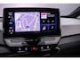 Volkswagen ID.3 Pro 145pk Automaat Adaptive cruise control, Navigatie, Achteruitrijcamera, Stoelverwarming, Parkeersensoren, Stuurwiel verwarmd, LED koplampen