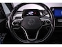 Volkswagen ID.3 Pro 145pk Automaat Adaptive cruise control, Navigatie, Achteruitrijcamera, Stoelverwarming, Parkeersensoren, Stuurwiel verwarmd, LED koplampen
