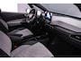 Volkswagen ID.3 Pro 145pk Automaat Adaptive cruise control, Navigatie, Achteruitrijcamera, Stoelverwarming, Parkeersensoren, Stuurwiel verwarmd, LED koplampen