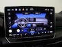Volkswagen Golf 1.5 eHybrid GTE | SoH 99% | Panoramadak | 360 camera | Head-up display | Black Style | Adaptieve demping | Keyless| Matrix LED verlichting | Stoel- en stuurwielverwarming |