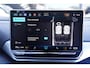 Volkswagen ID.4 Pro Business 77 kWh SOH 95% NAP Warmtepomp 286 pk Camera 360 Led Matrix Winterpakket Apple Carplay SOH 95%