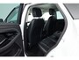 Land Rover Range Rover Evoque 1.5 P300e AWD S | Rijklaar! | Dig. Cockpit | Winterpakket | Nav+App.Connect | Leder | Camera+PDC | Elek. Klep | LED | 20'' | Climate | Zwart-Dak V