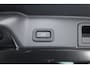 Land Rover Range Rover Evoque 1.5 P300e AWD S | Rijklaar! | Dig. Cockpit | Winterpakket | Nav+App.Connect | Leder | Camera+PDC | Elek. Klep | LED | 20'' | Climate | Zwart-Dak V