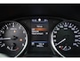 Nissan Qashqai 1.3 DIG-T 160pk! N-Connecta | Rijklaar! | Trekhaak | Design Pakket | Stoelverw. | 360*+PDC | Keyless | LED | Cruise | NAV+App.Connect | E-Spiegels | 18'' V