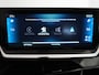 Peugeot 208 1.2 PureTech Allure | Panorama dak | Cruise | PDC V+A | Carplay | Navi | Camera |