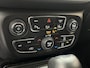Jeep Compass 1.3T Black Limited Automaat | Stuur-en stoelverwarming | Achteruitrijcamera | Parkeersensoren voor + achter | Navigatie |