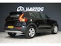 Volvo XC40 1.5 T3 Momentum Pro + DEALER ONDERHOUDEN + CAMERA / CARPLAY