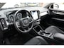 Volvo XC40 1.5 T3 Momentum Pro + DEALER ONDERHOUDEN + CAMERA / CARPLAY