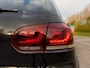 Volkswagen Golf 2.0 R 4-Motion Automaat | Dynaudio | Schuif-/Kanteldak | BearLock | Camera | Navi | Stoelverwarming | Xenon | PDC